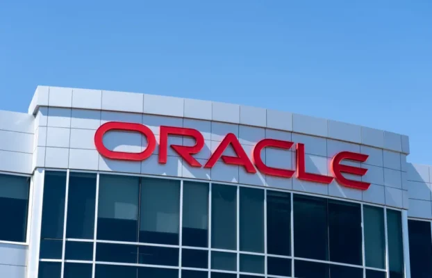 Oracle dan OpenAI Menandatangani Kesepakatan Cloud Terbesar Senilai $300 Miliar