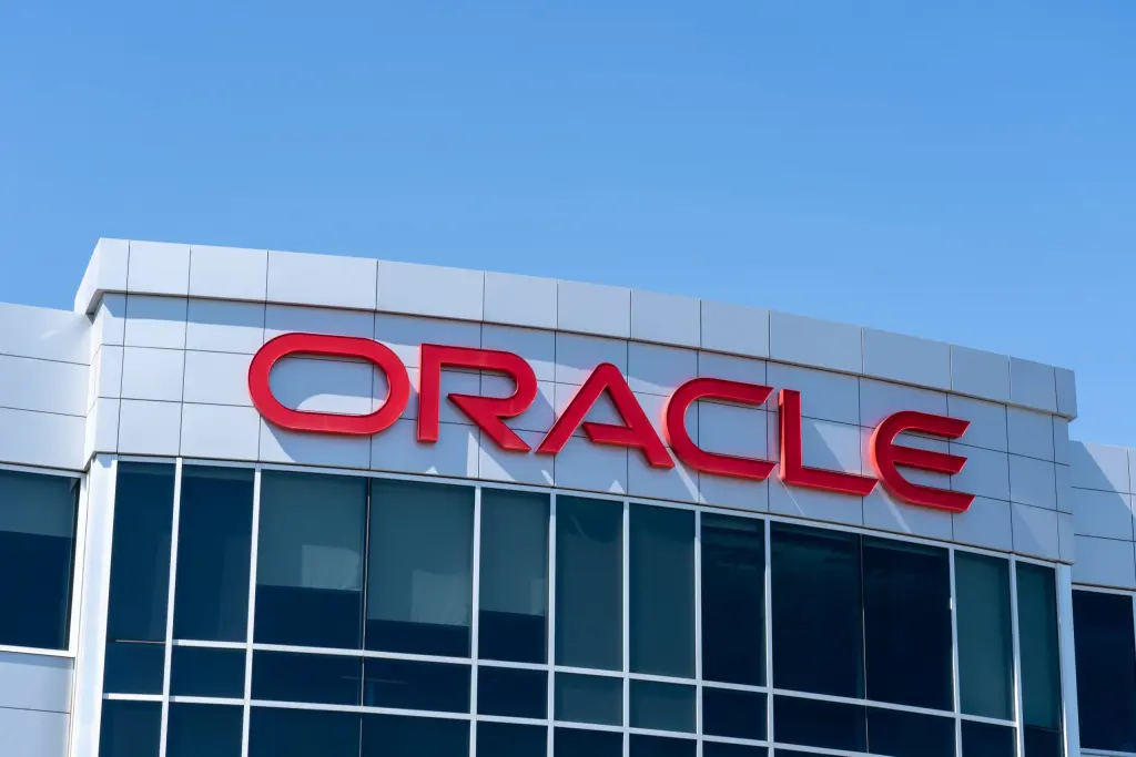 Oracle dan OpenAI Menandatangani Kesepakatan Cloud Terbesar Senilai $300 Miliar